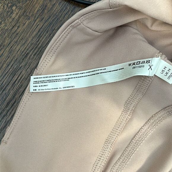 FP Movement High Rise Leggings - Size Medium - Picture 7 of 9